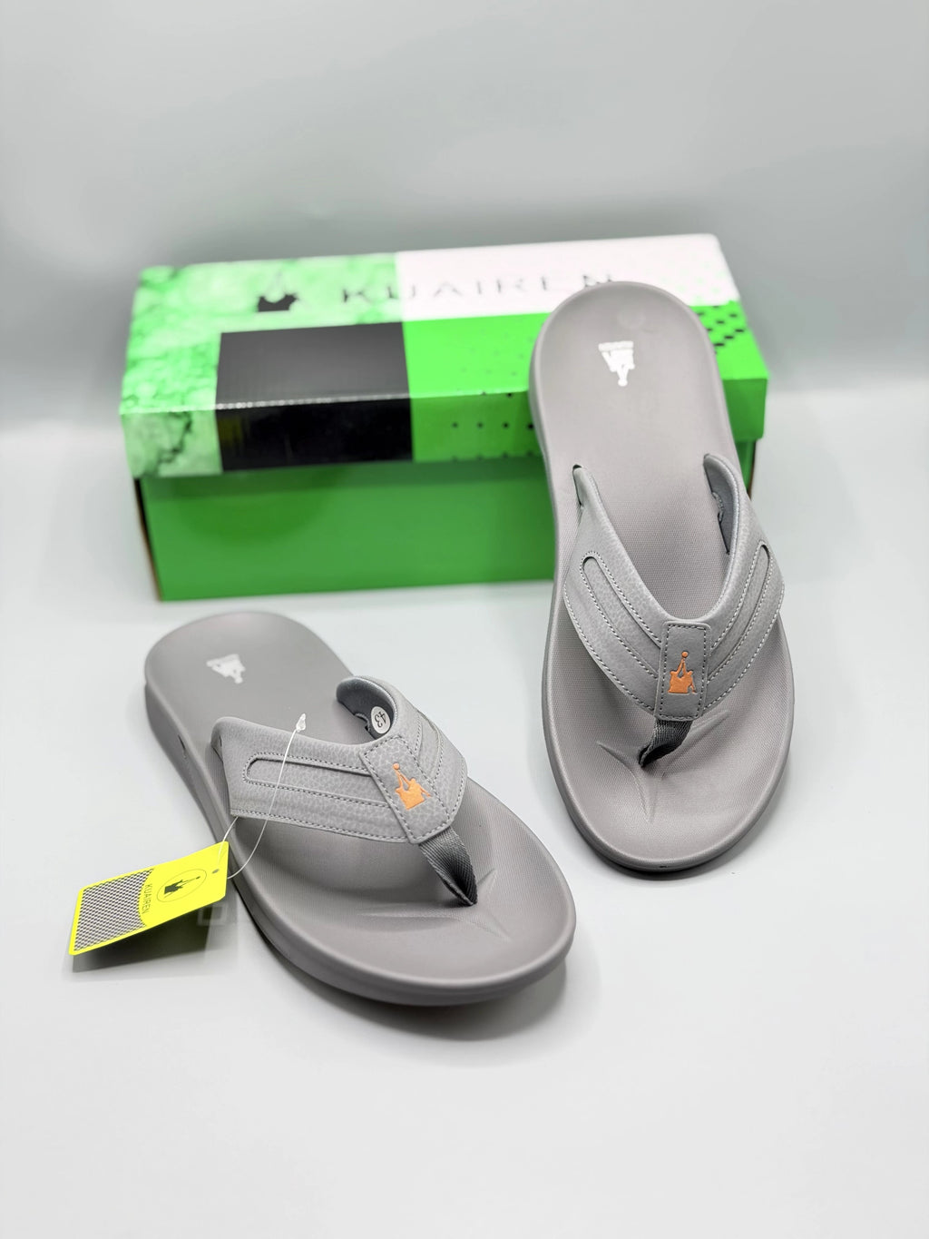 Kuairen Steel Grey Classic Slides – with box