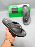 Kuairen Graphite Black Sport Flip Flops – hand held view