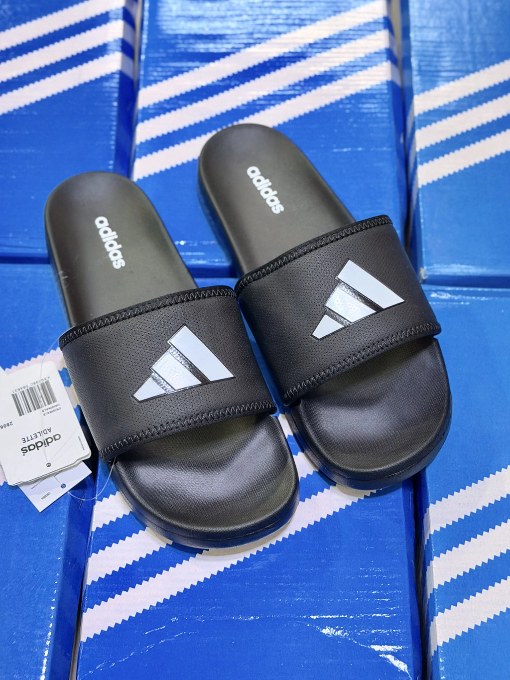 Adidas Adilette Slides - Black