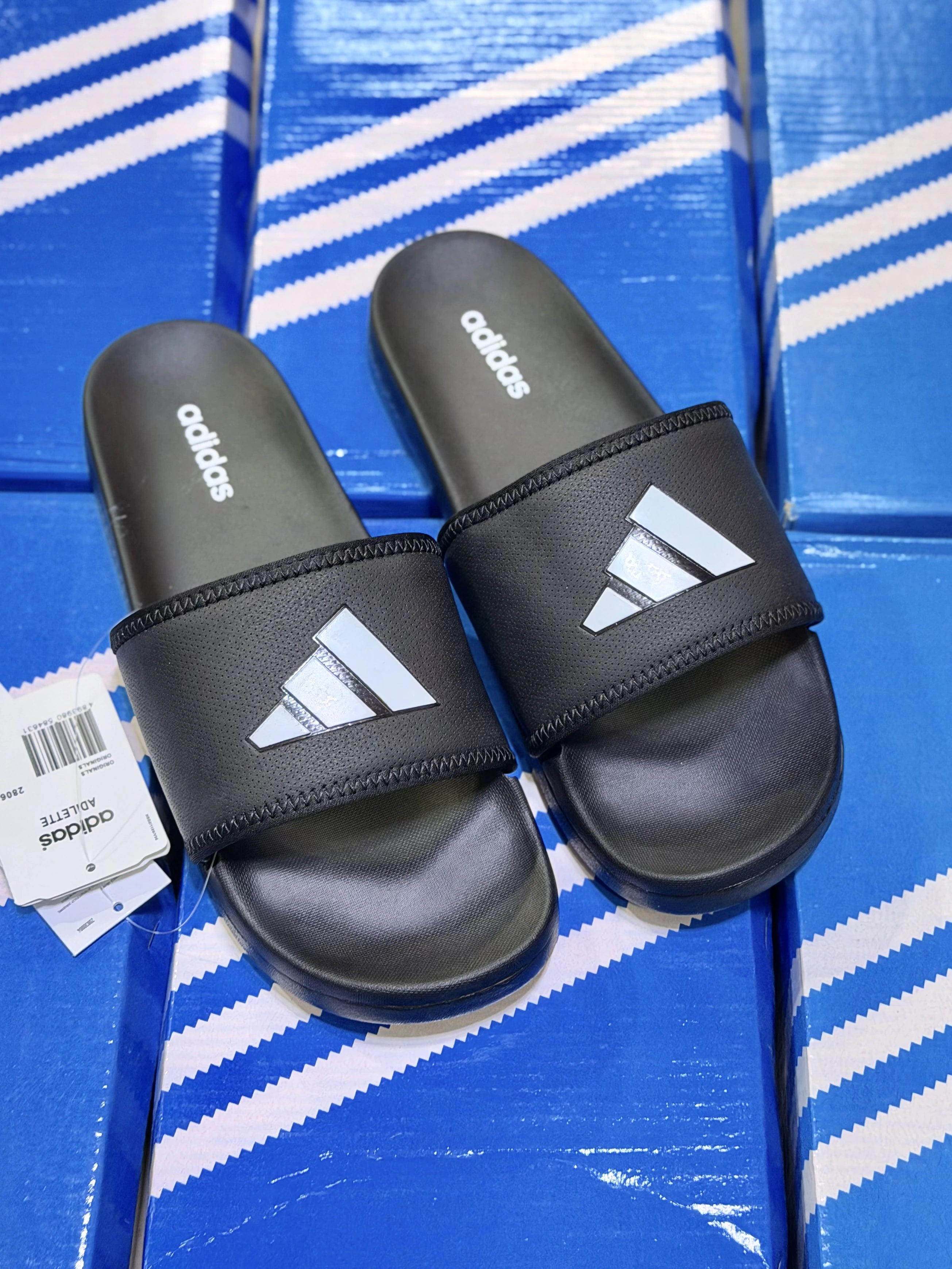 Adidas Adilette Slides - Black